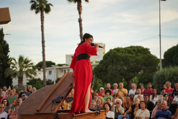 CONCERT LA PIANISTE ROUGE  Cassagnabère-Tournas