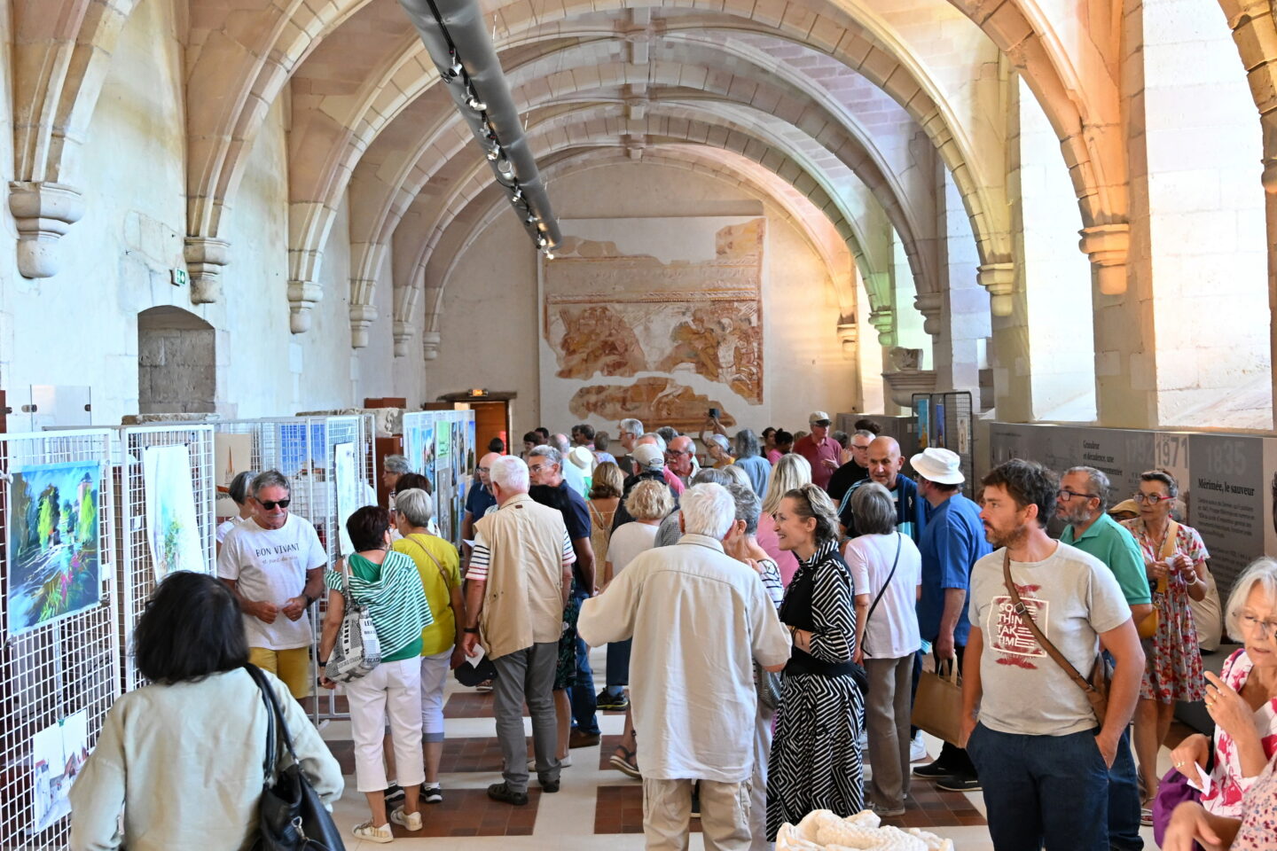 Concours des peintres dans la rue Place de la Libération Saint-Savin 2026-08-22