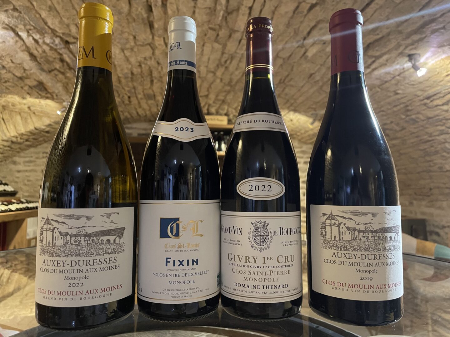 Dans le secret des Monopoles de Bourgogne Le Caveau à Auxey Auxey-Duresses
