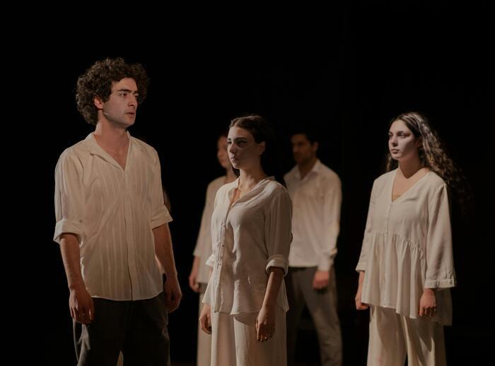 Envie de découvrir le théâtre ? Rue Aliénor d&rsquo;Aquitaine – Châtellerault
