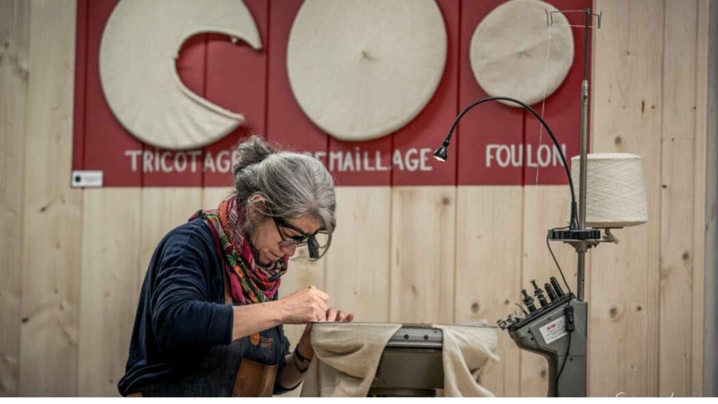 Exposition et fresque participative Au fil du béret Médiathèque Jean-Louis Curtis Orthez