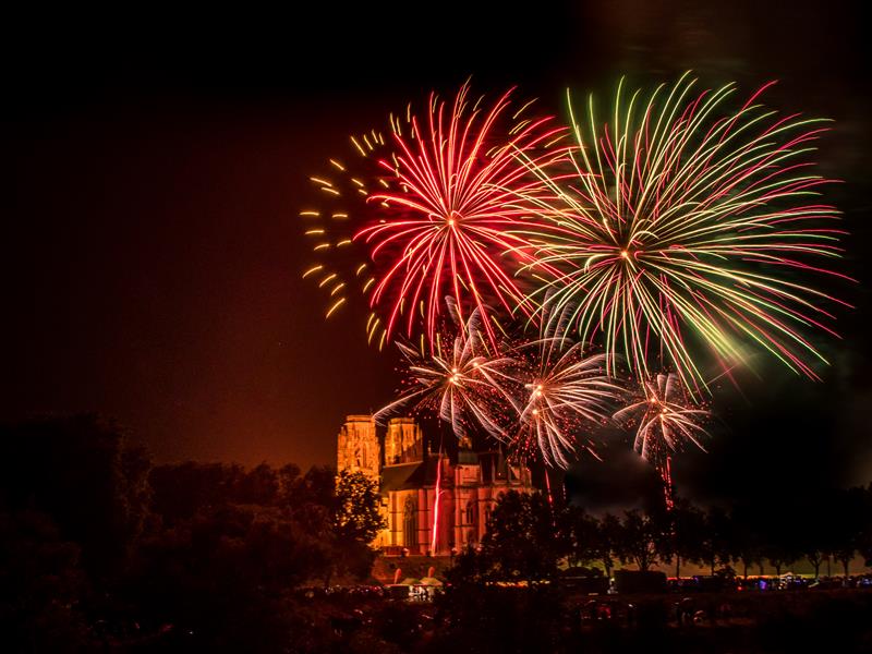 Festival pyrotechnique Feu d’artifice de la fête nationale Toul
