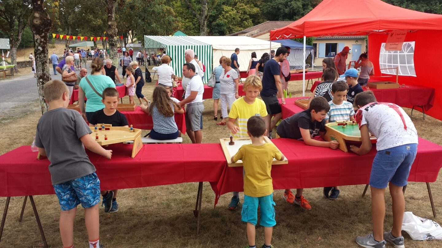 Fête des jeux Perinqueta et artisanat Allée du Château Saint-Auvent 2026-08-23