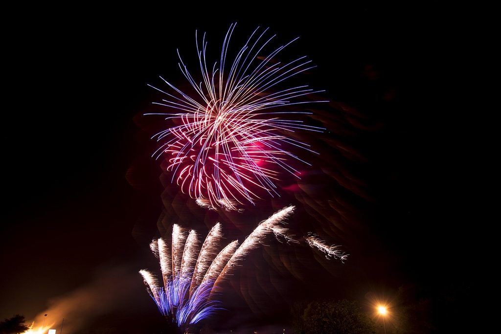 Feu d&rsquo;artifice Cazals en fête  Cazals