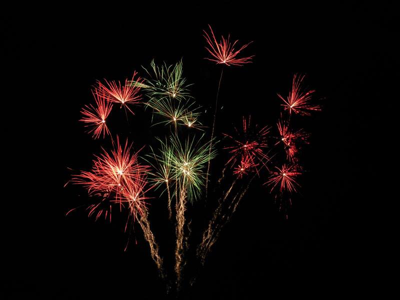 Feu d&rsquo;artifice de Douelle  Douelle