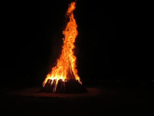 Feu de la St Jean à Nuces  Valady 2026-06-27