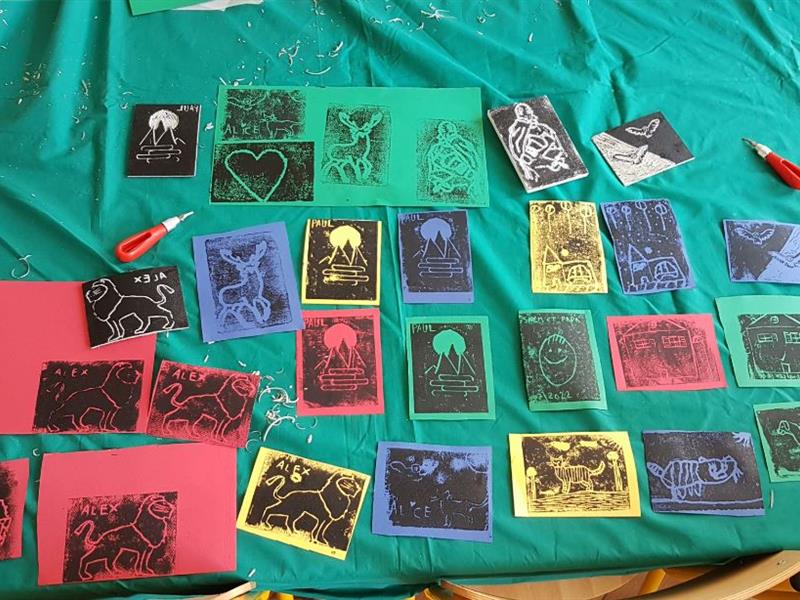 Gravure en famille Remiremont