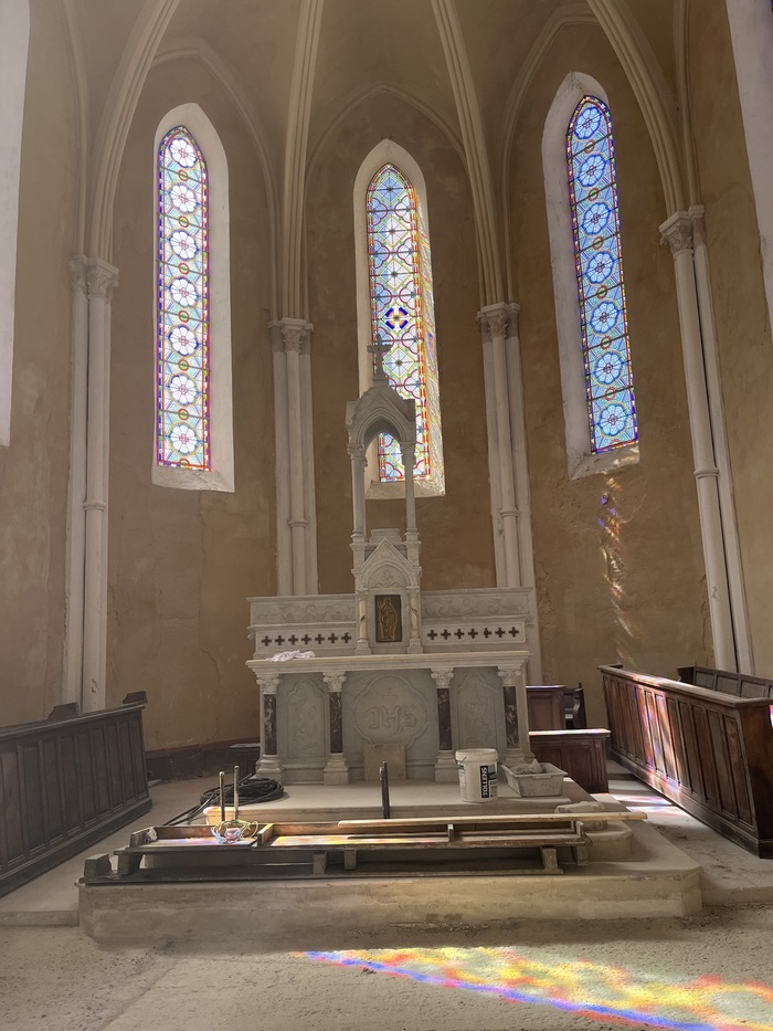 Histoire d’une restauration, Place de l’église Villar-d’Arêne, Villar-d’Arêne