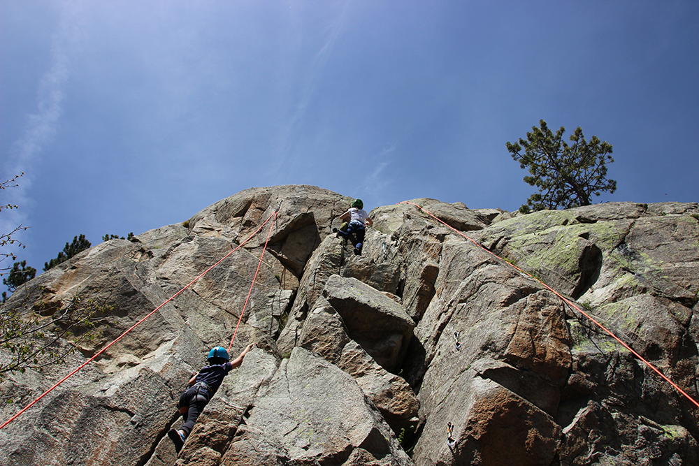 INITIATION ESCALADE Les Angles