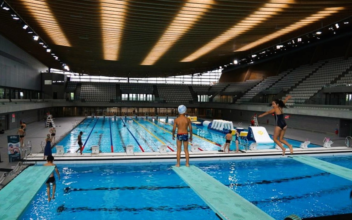 Initiations Gratuites au Plongeon pour les Enfants au CAO Centre Aquatique Olympique Métropole du Grand Paris Saint-Denis