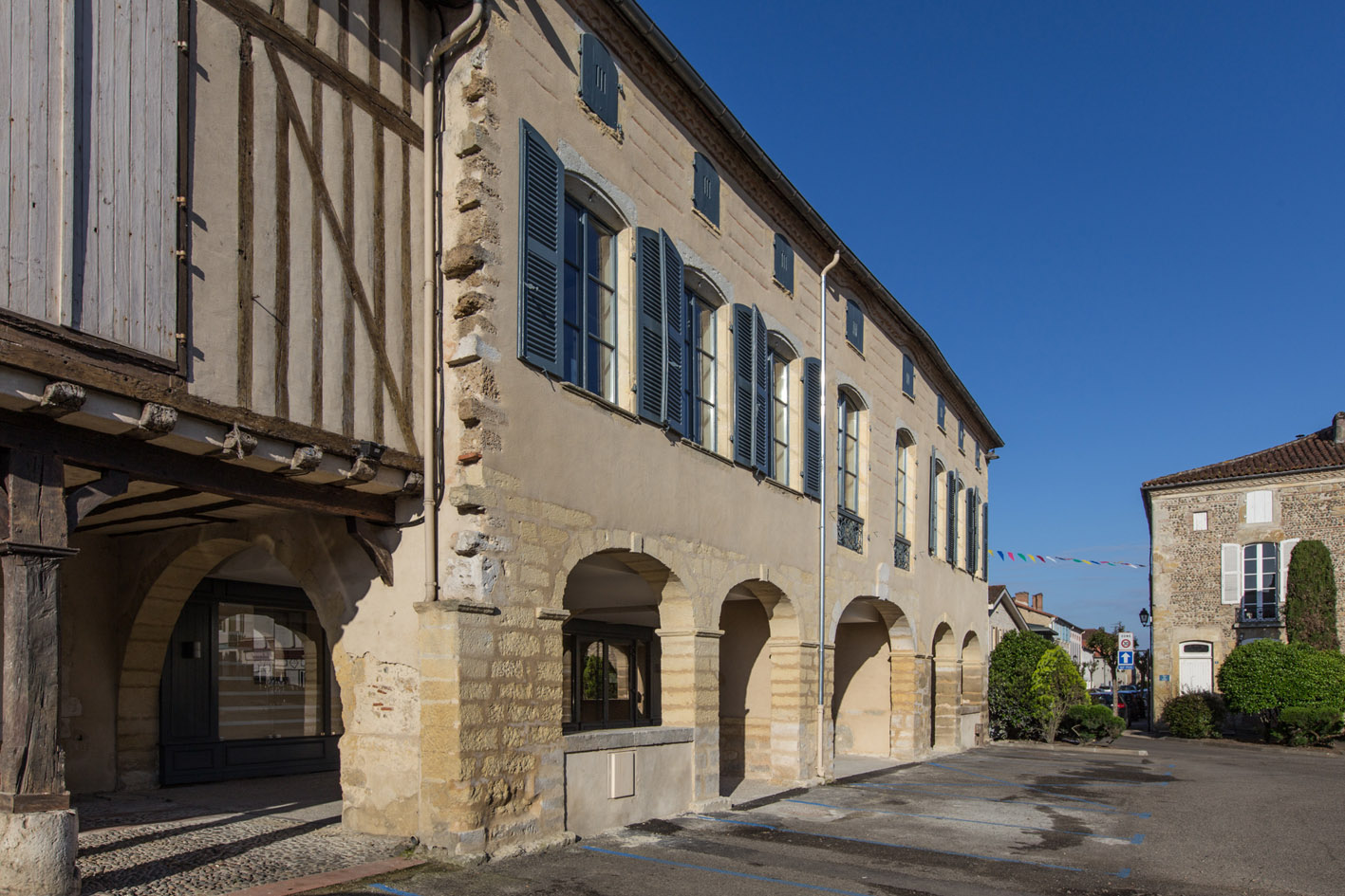 La bastide dévoilée Grenade-sur-l’Adour