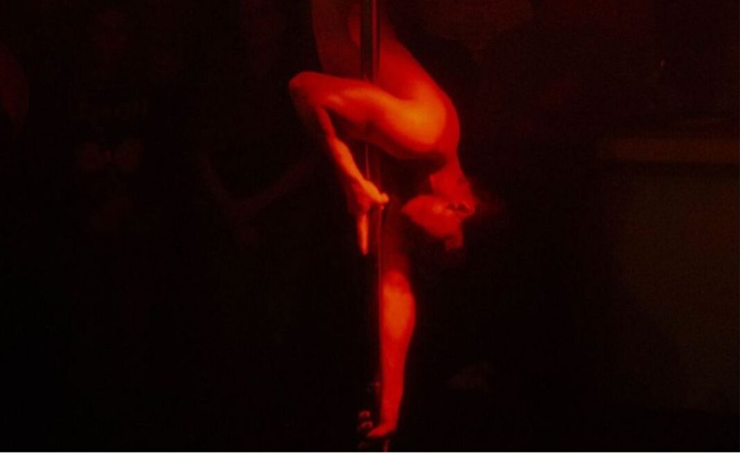 LA NUIX par REGALIZ Cirque Electrique Paris