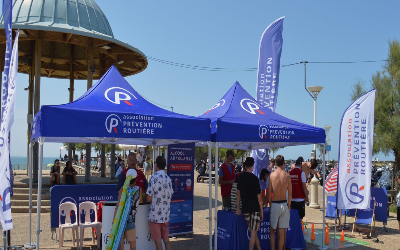 La tournée d&rsquo;été: Village Prévention Parvis des Halles Saint-Jean-de-Luz