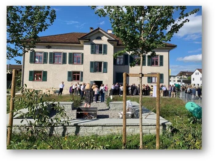 Le musée de l’école de Thurgovie enchante avec des fleurs à la tige, Schulmuseum Thurgau, Amriswil