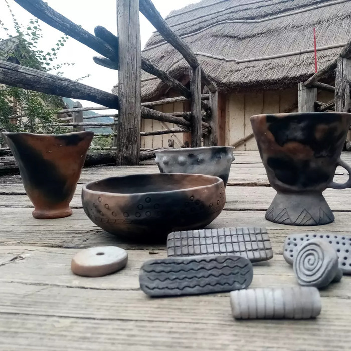 LE PUZZLE DE L’ARCHÉOLOGUE Parco Archeologico didattico del Livelet Lago
