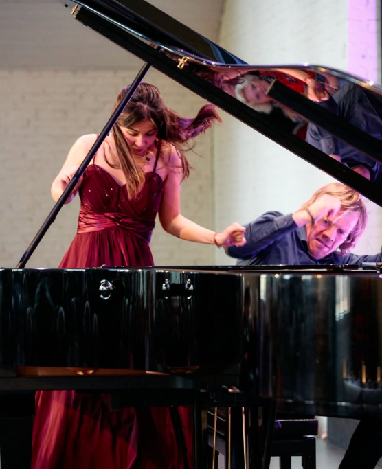 Les Lauzes Bleues Duo Morgan Van Nee Hautefage