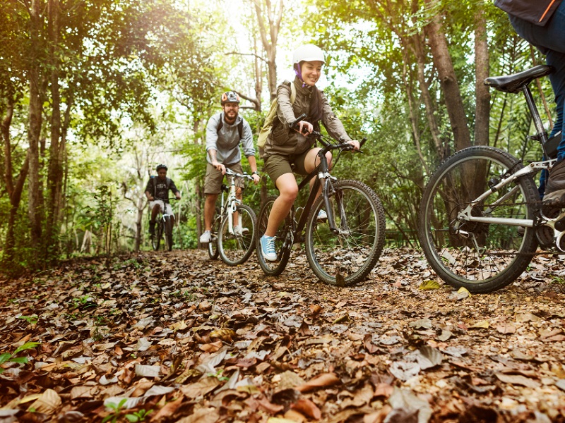 Les Lundis de Cap 33 Parcours VTT/Jeux traditionnels Salle des fêtes Loupiac