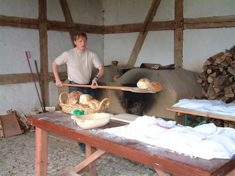 L’été des Curieux Atelier en famille, la boulangerie romaine Parc Archéologique Bliesbruck-Reinheim Bliesbruck