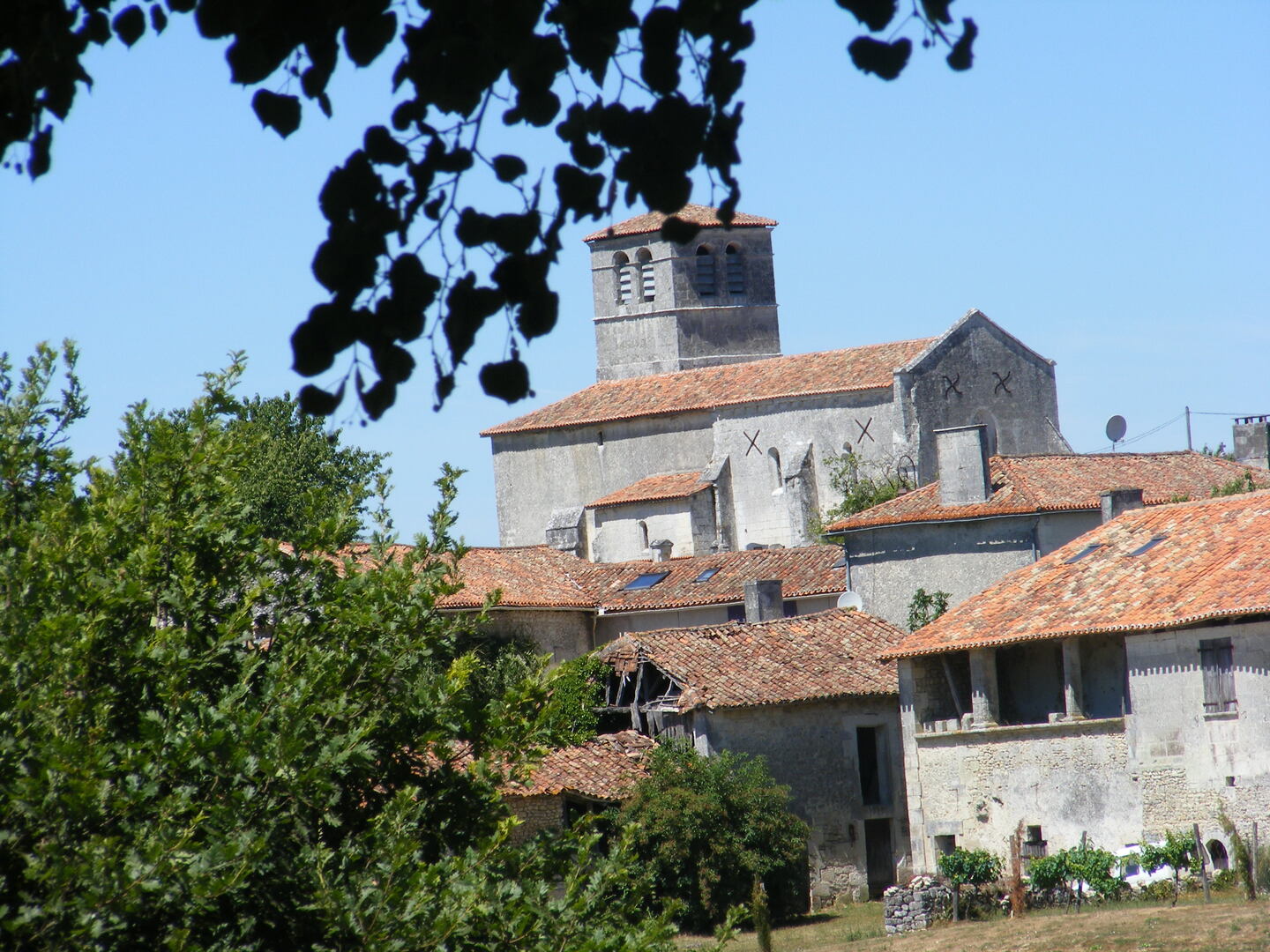 Marché gourmand Champagne-et-Fontaine