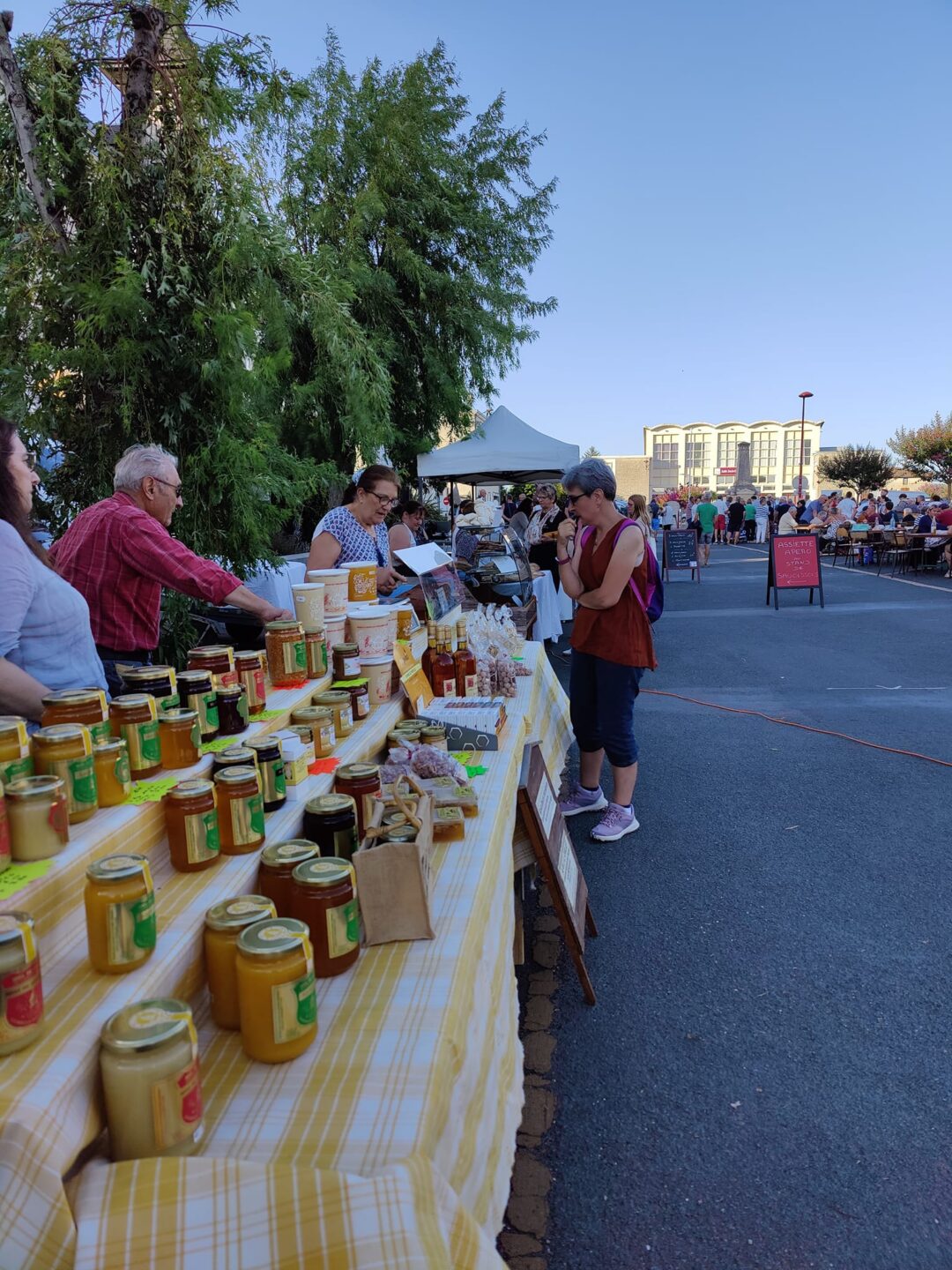 Marché gourmand Sauzé-Vaussais