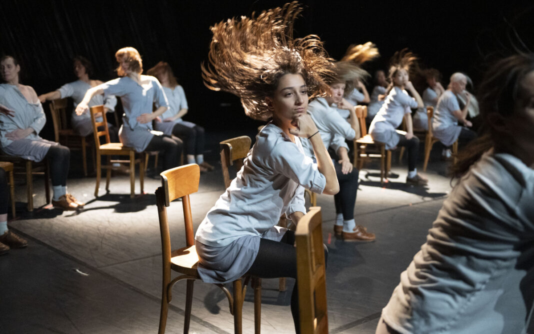 « MULTICAST Rosas danst Rosas » de Anne Teresa De Keersmaeker / Rosas Chaillot – Théâtre national de la Danse Paris