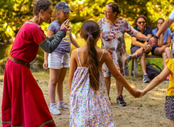 Musique et danses médiévales aux Tour de Merle  Saint-Geniez-ô-Merle