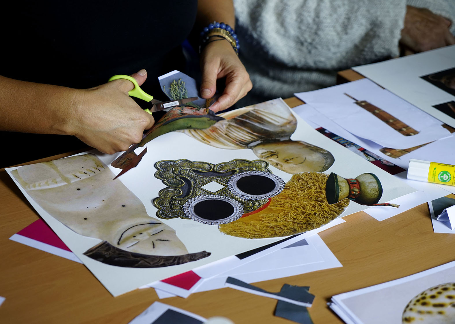 Cahier de vacances spécial Métiers d’art, un atelier fanzine par 16b éditions 