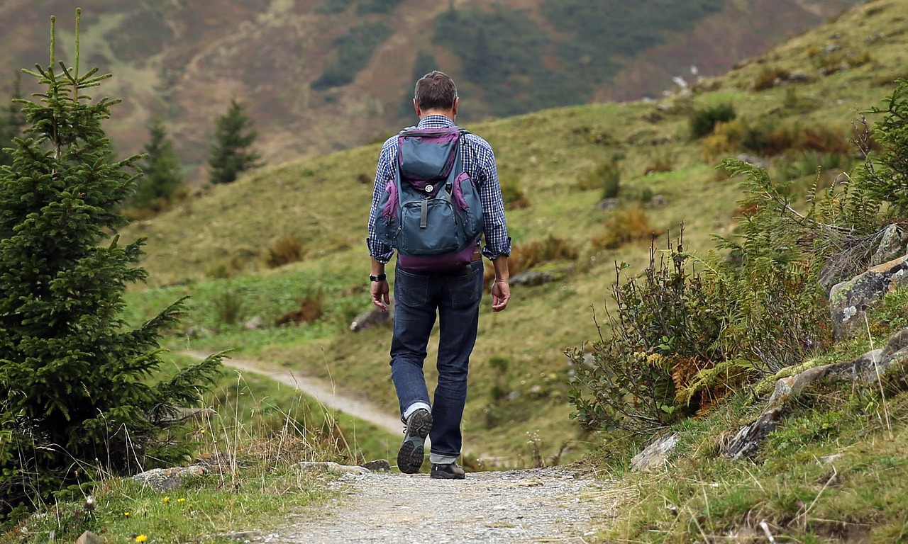 Randonnée à l’étang des Landes avec les Marcheurs du Pays de Boussac Route de l’Étang des Landes Lussat