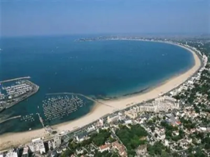 Rennes à la mer et au vert : Le Pouliguen Maison des Aînés et des Aidants Rennes
