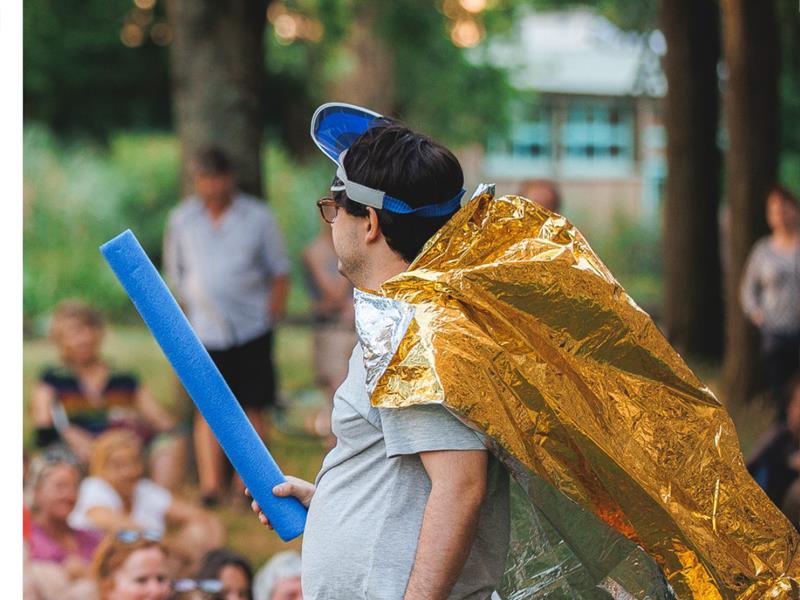 Spectacle: Feu Madame Singer Heimersdorf