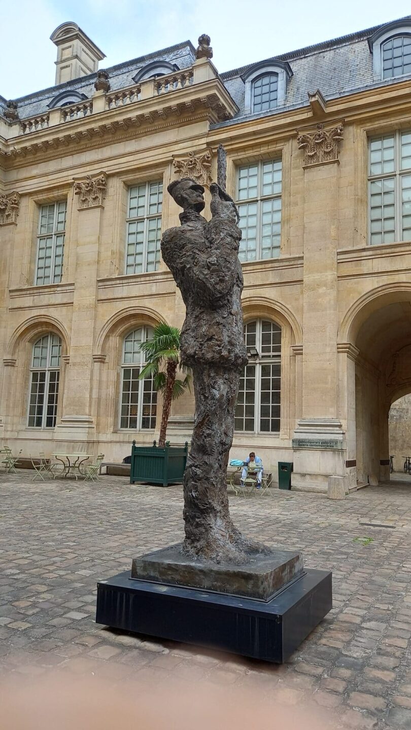 Copie de la statue d’Alfred Dreyfus au Musée d’art et d’histoire du Judaïsme