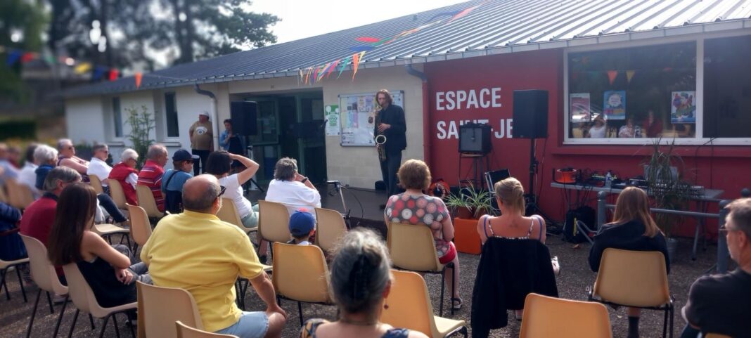 Terrasses animées Espace Saint-Jean Bayeux