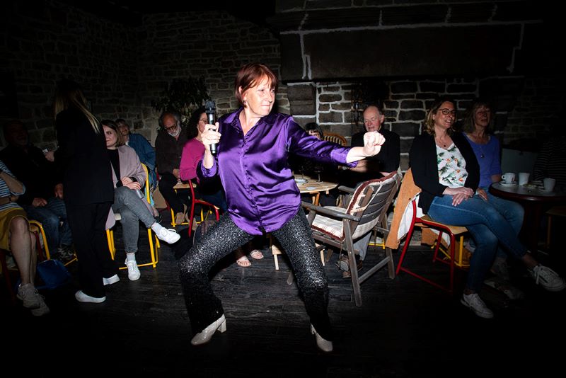 Thé chantant et soirée karaoké chez Cancan Café  Percy-en-Normandie