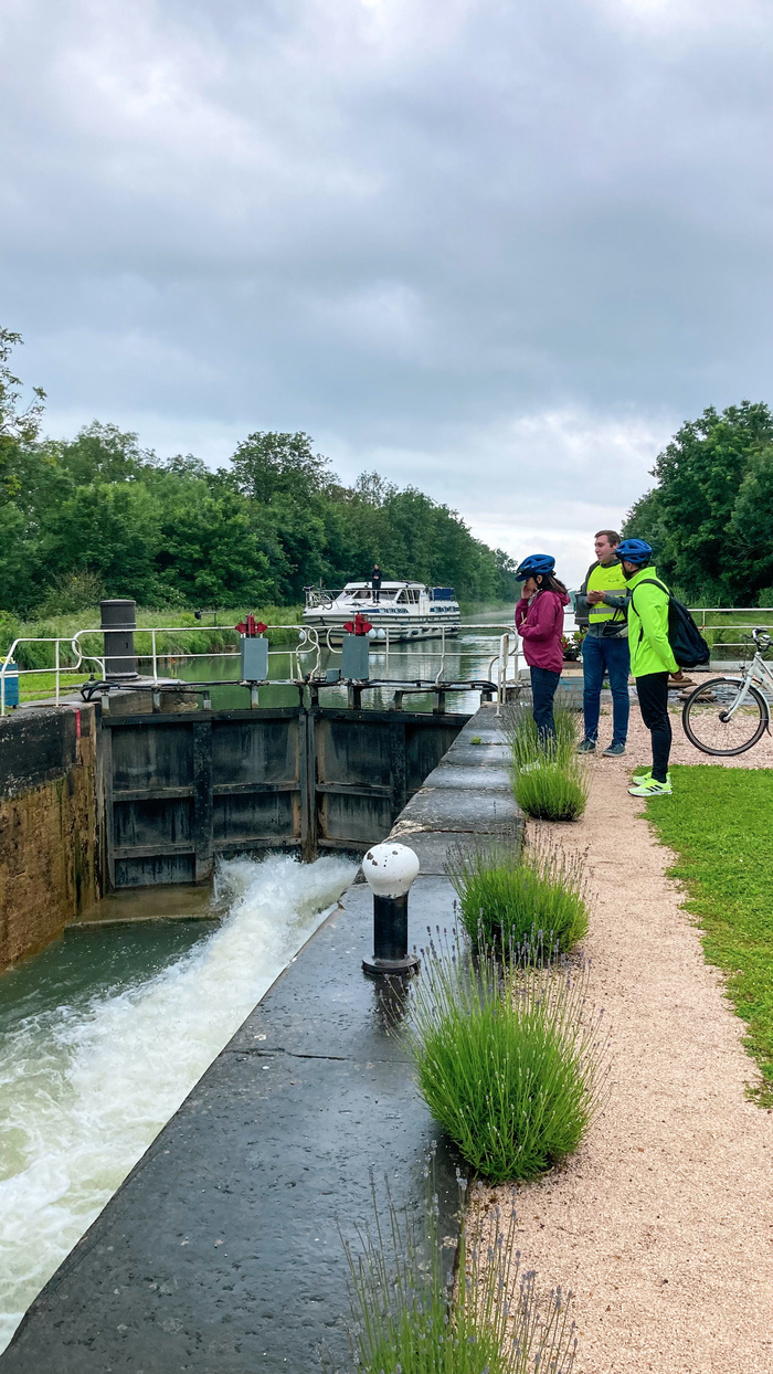 Tour guidé à vélo Office de tourisme Rives de Saône
