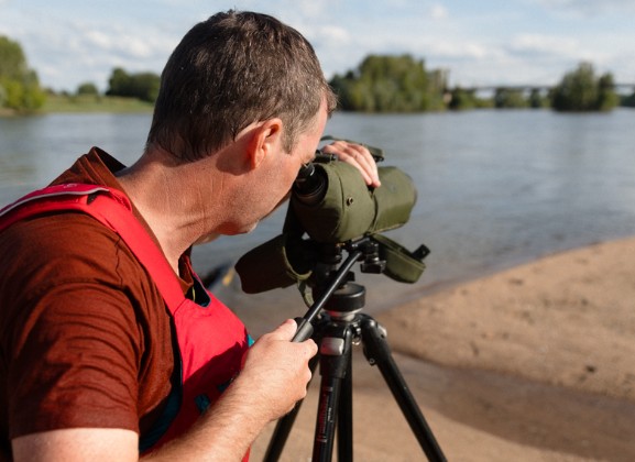 Trésors cachés d’une île de la Loire, à pied et en canoë Meung-sur-Loire