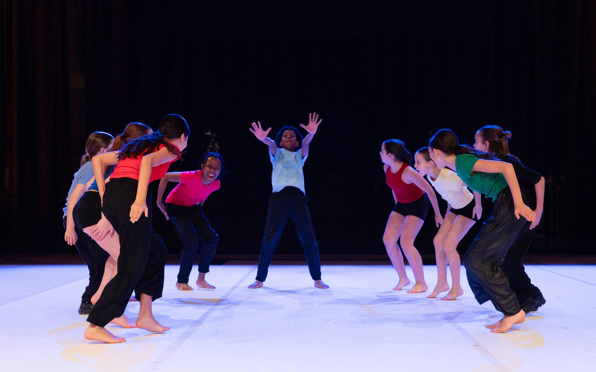 « Un coin de Paradis » de Josette Baïz Groupe Grenade Théâtre de la Ville - Sarah Bernhardt  Paris
