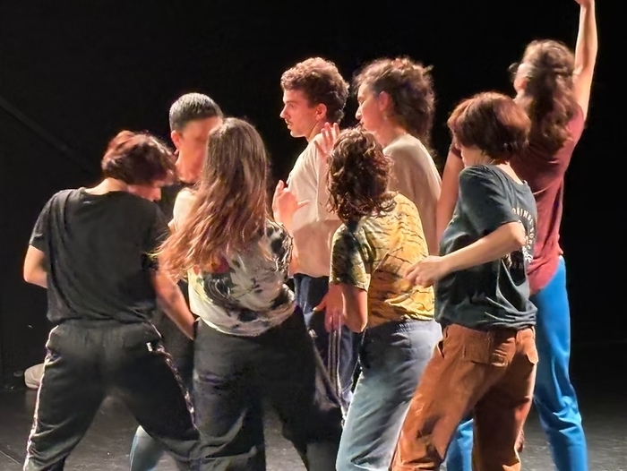 UNE SOIRÉE, DEUX TRAININGS – Avis aux danseur.euses ! Nouveau Studio Théâtre Nantes