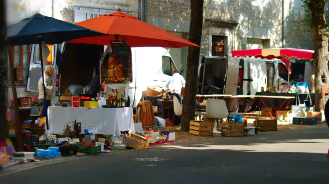 Vide-greniers Brocante à Cajarc  Cajarc