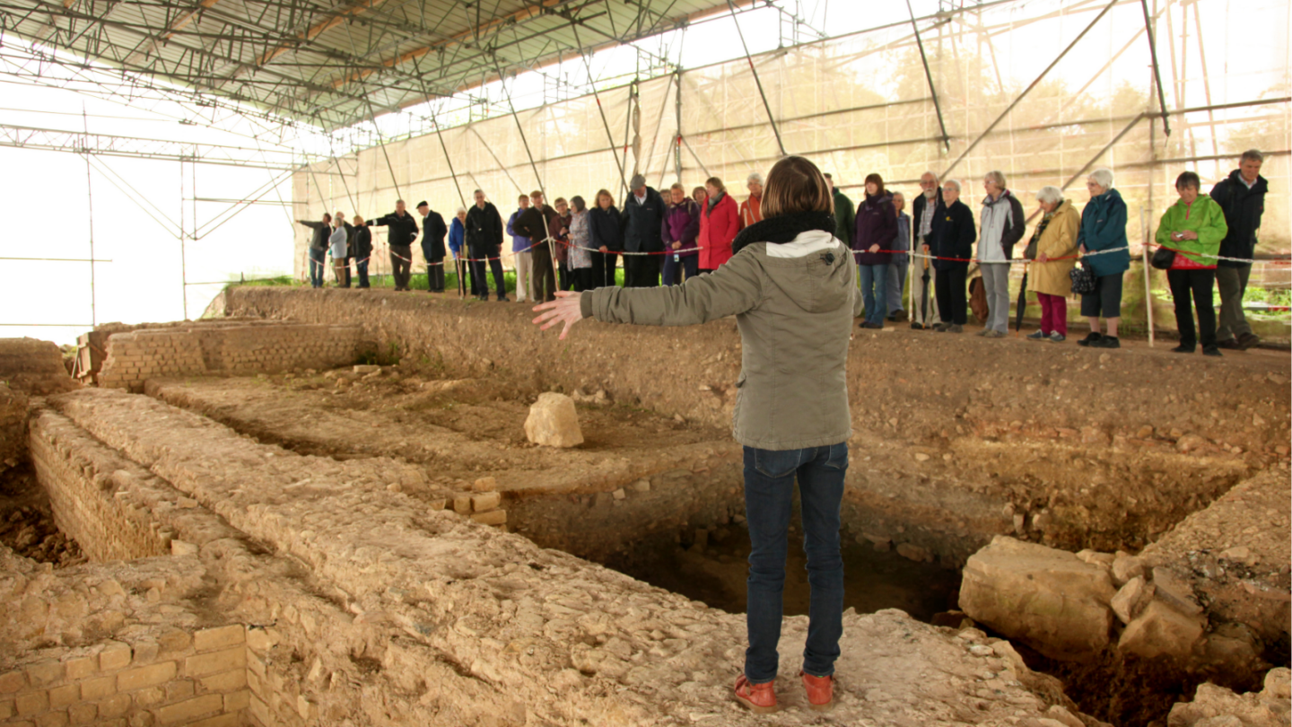 Visite commentée du Forum dès 8 ans Musée archéologique de Vieux-la-Romaine Vieux 2026-07-06