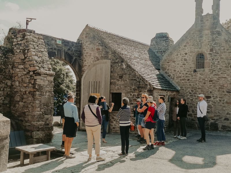 Visite commentée histoire du manoir du Tourp Omonville-la-Rogue La Hague