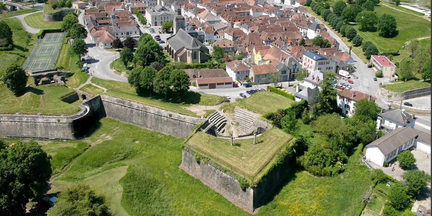 Visite commentée La cité fortifiée imprenable ! Place des Casernes Navarrenx