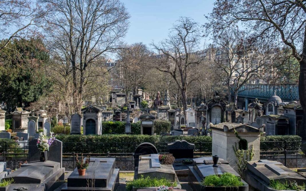Visite du cimetière de Montmartre paysage et célébrité cimetière de Montmartre paris