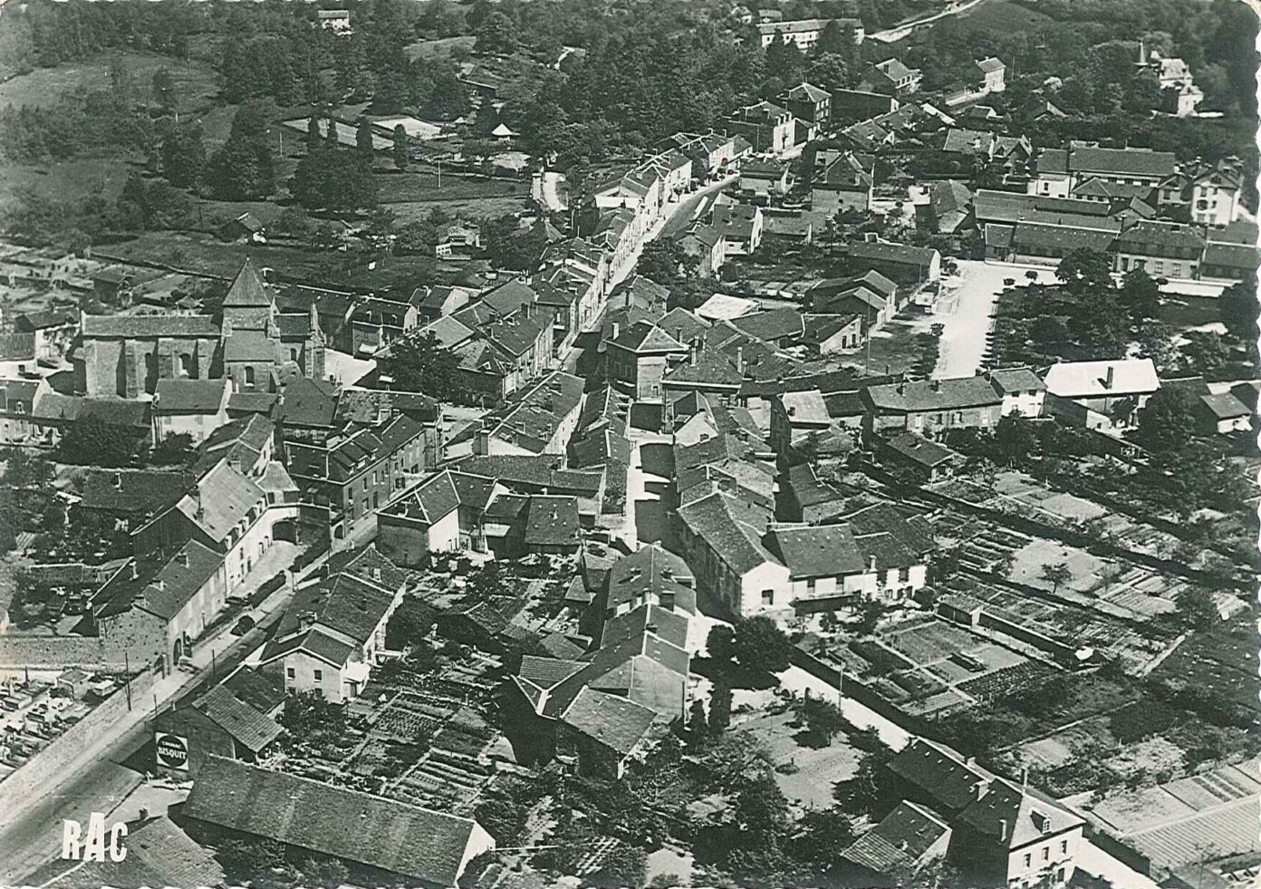 Visite guidée Comment se structure un village-rue sur une route royale Bureau d&rsquo;Information Touristique Bessines-sur-Gartempe