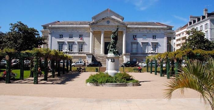 Visite guidée du palais de justice historique de Pau Palais de justice historique de Pau Pau