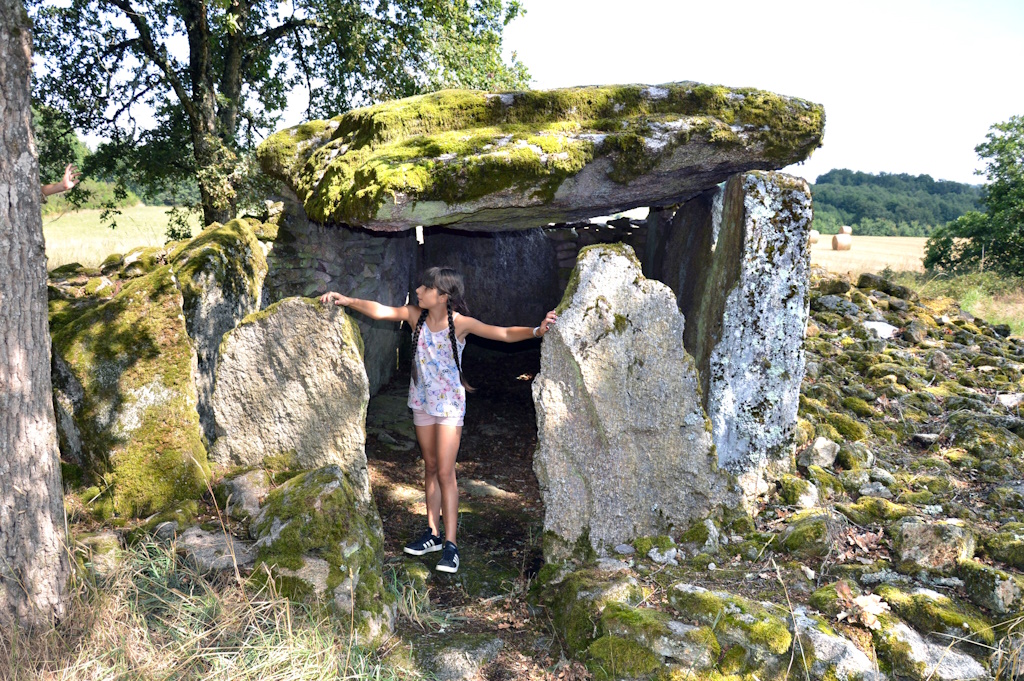 Visite guidée Le dolmen des Goudours  Folles