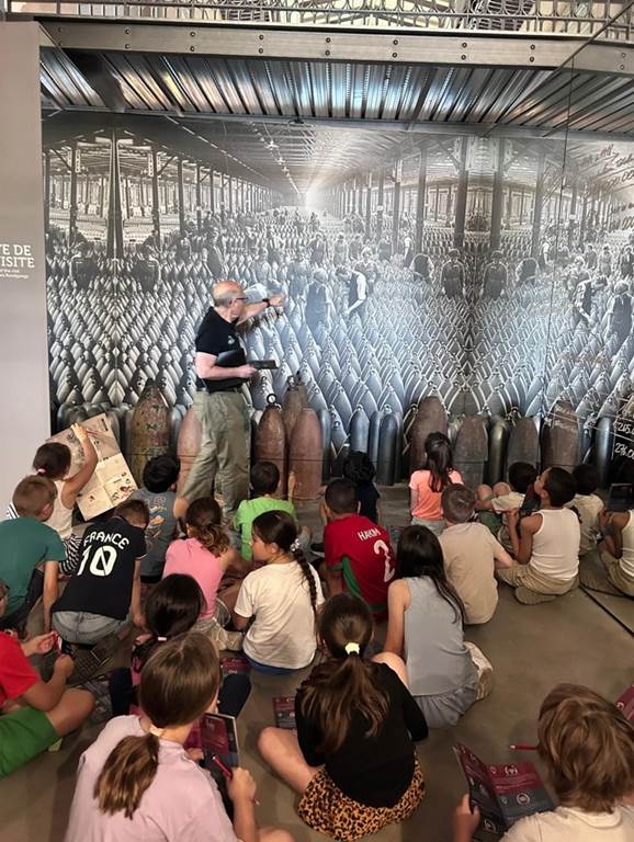 Visite guidée Mission Guerre et Paix les collections à hauteur d’enfants Novion-Porcien