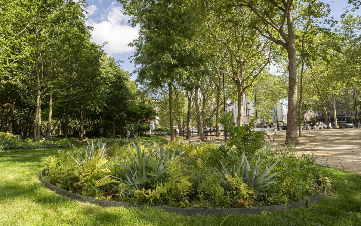 Visite La place du Colonel Fabien devient une forêt urbaine métro Colonel Fabien Paris