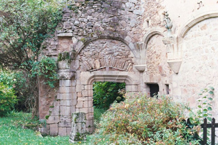 Visite libre du vieux château de Vicq-sur-Breuilh, Vieux château de Vicq-sur-Breuilh, Vicq-sur-Breuilh