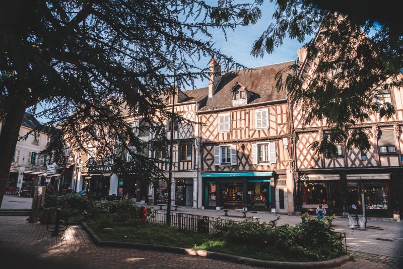 Visites guidées la cathédrale, un monument, un quartier  Bourges