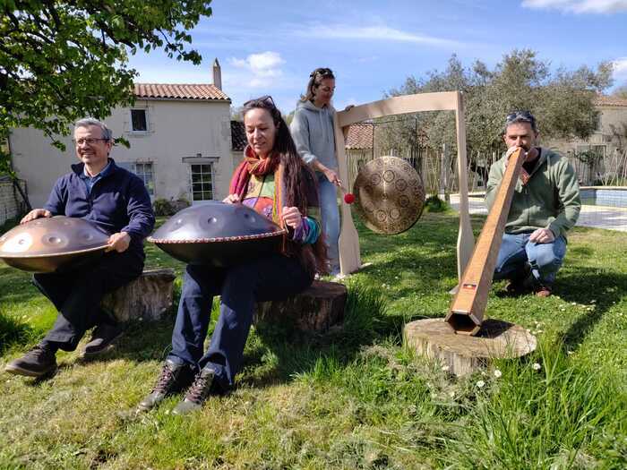 Voyage sonore, la forêt musicale La Manu Jardin du Directeur Châtellerault